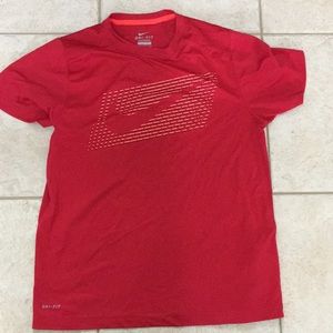 Nike. Kids red shirt